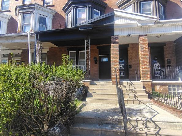 2105 W Ontario Street, Philadelphia PA 19140