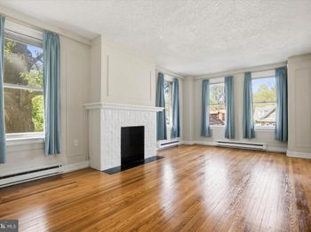 400-14 W Hortter Street