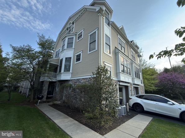 211 Holland Avenue, Ardmore PA 19003