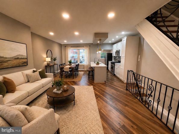 6552 Hegerman Street, Philadelphia PA 19135