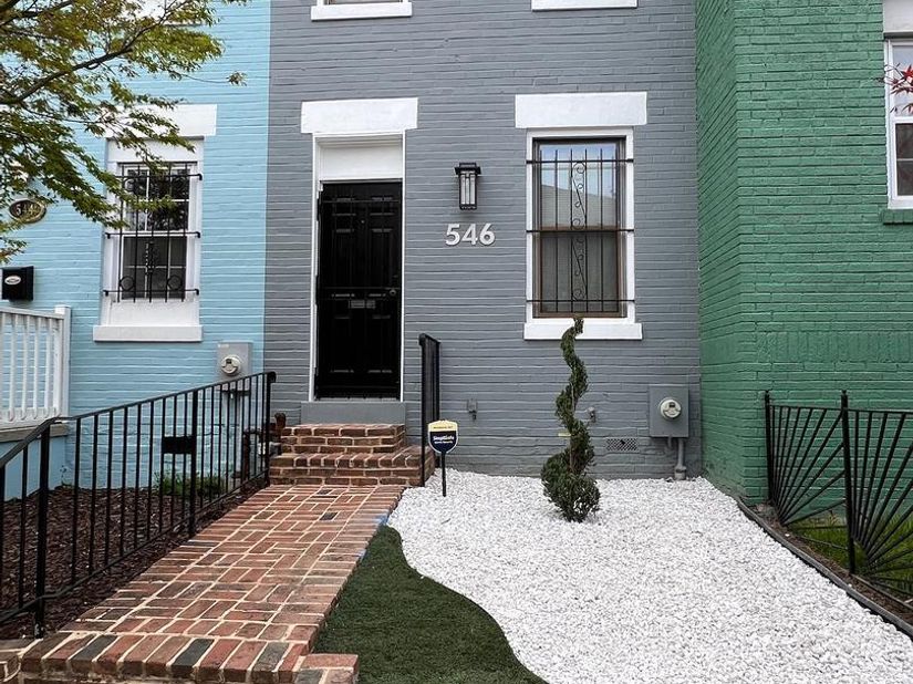 546 Hobart Place NW, Washington DC 20001