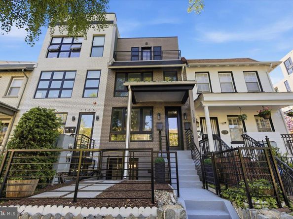 1168 Abbey Place NE, Washington DC 20002