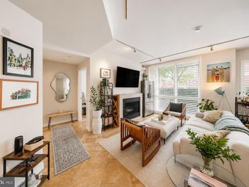 1300 13TH Street NW