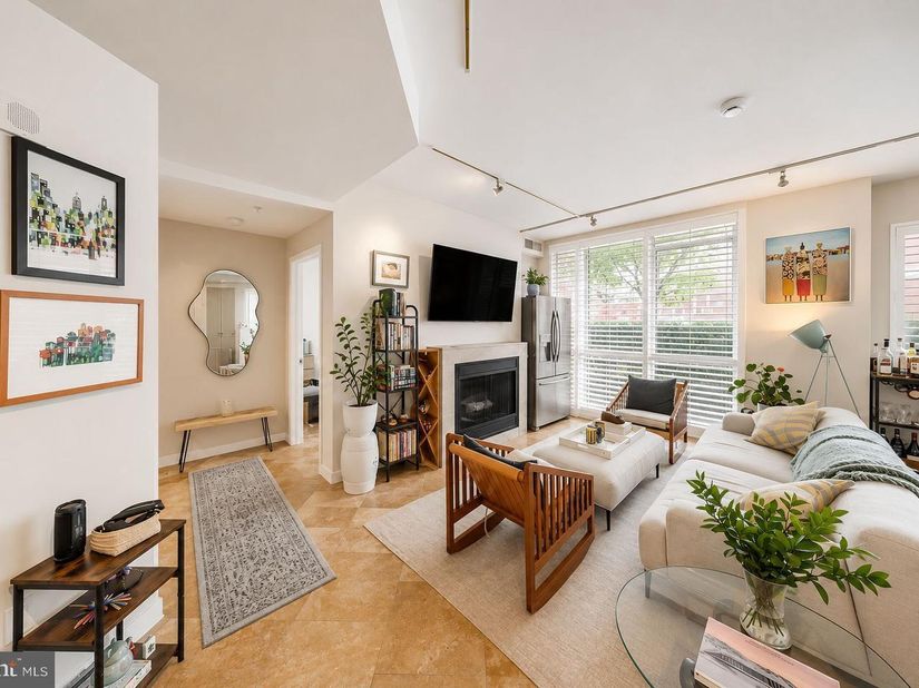 1300 13TH Street NW 102, Washington DC 20005