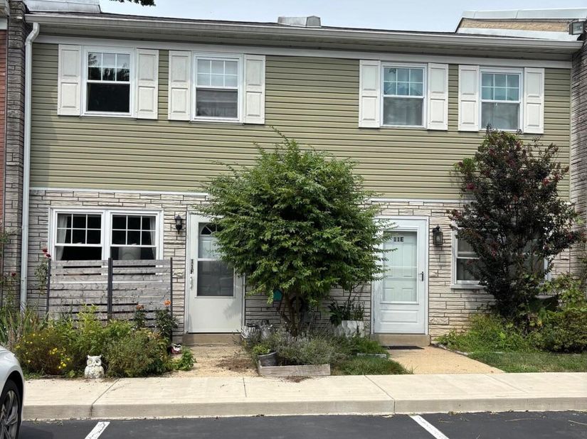 515 N York Road 11F, Willow Grove PA 19090