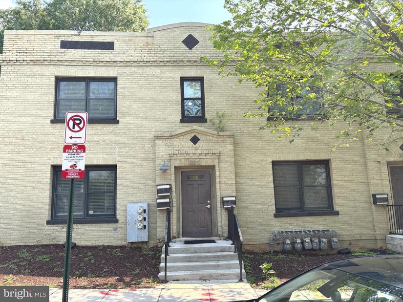 1300 Childress Street NE 2, Washington DC 20002