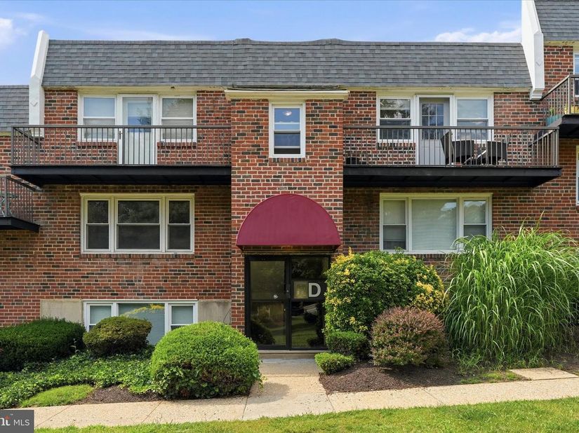 6901 Valley Avenue D3, Philadelphia PA 19128