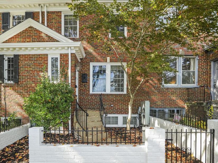 1920 35TH Street NW, Washington DC 20007