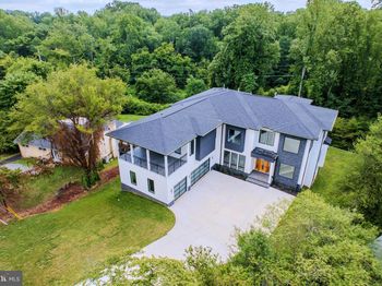 1434 Waggaman Circle