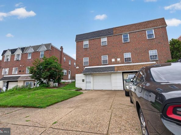 662 Lawler Street, Philadelphia PA 19116