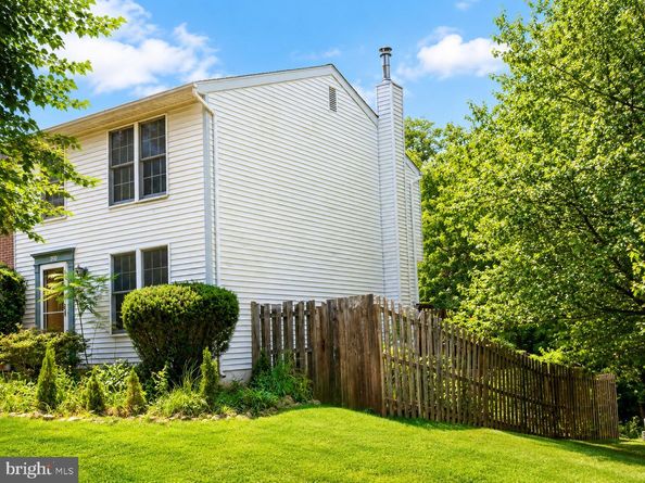 2100 Glenn Spring Court, Falls Church VA 22043