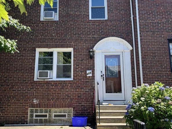 408 E Slocum Street, Philadelphia PA 19119