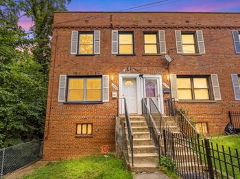 4960 Just Street NE