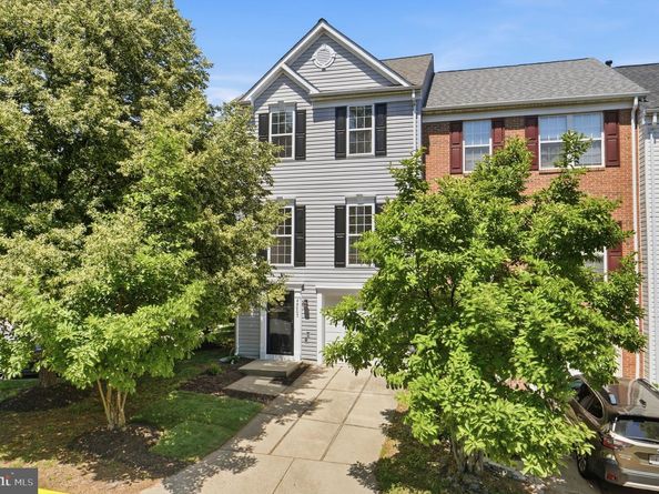 45602 Iron Horse Terrace, Sterling VA 20166