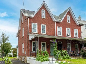 436 Maple Street