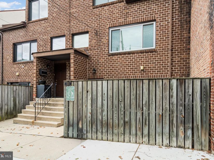 878 N Pennock Street A, Philadelphia PA 19130