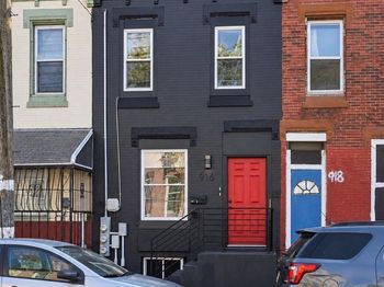 916 W Somerset Street