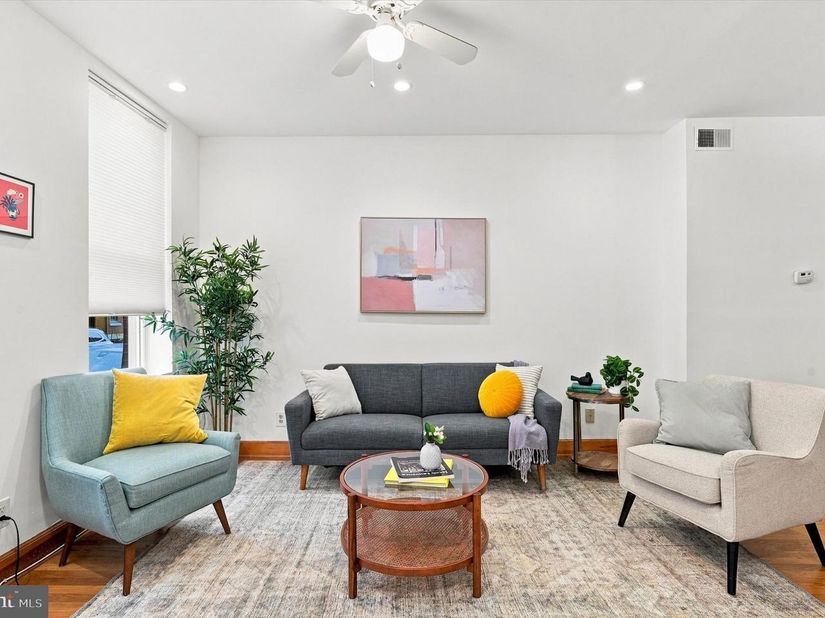 1333 S 10TH Street, Philadelphia PA 19147
