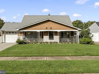 189 Kenwood Drive S