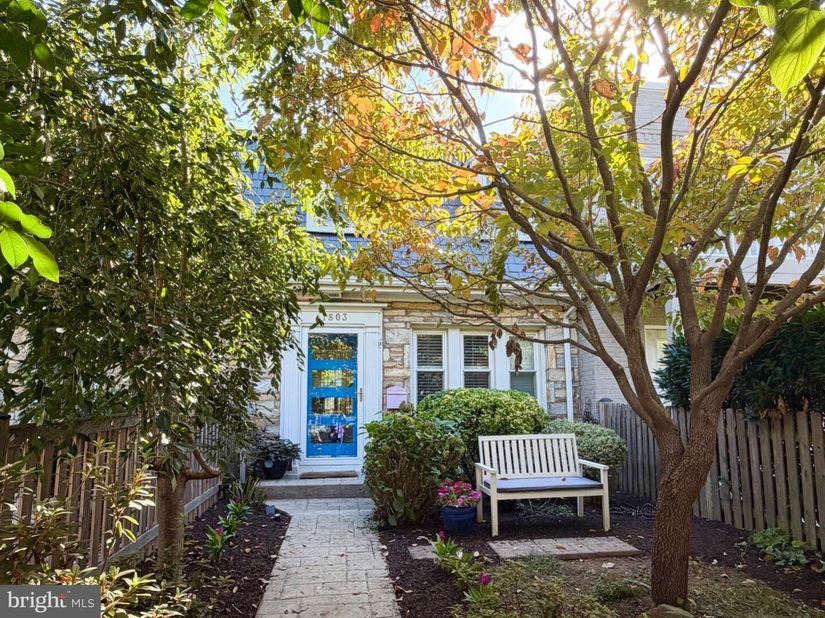 1803 Leslie Avenue, Alexandria VA 22301