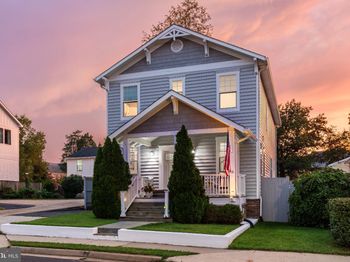 606 Barton Street