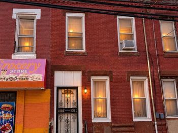 645 W Cambria Street