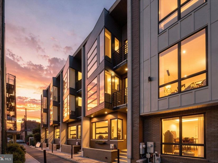 610 N Bodine Street, Philadelphia PA 19123