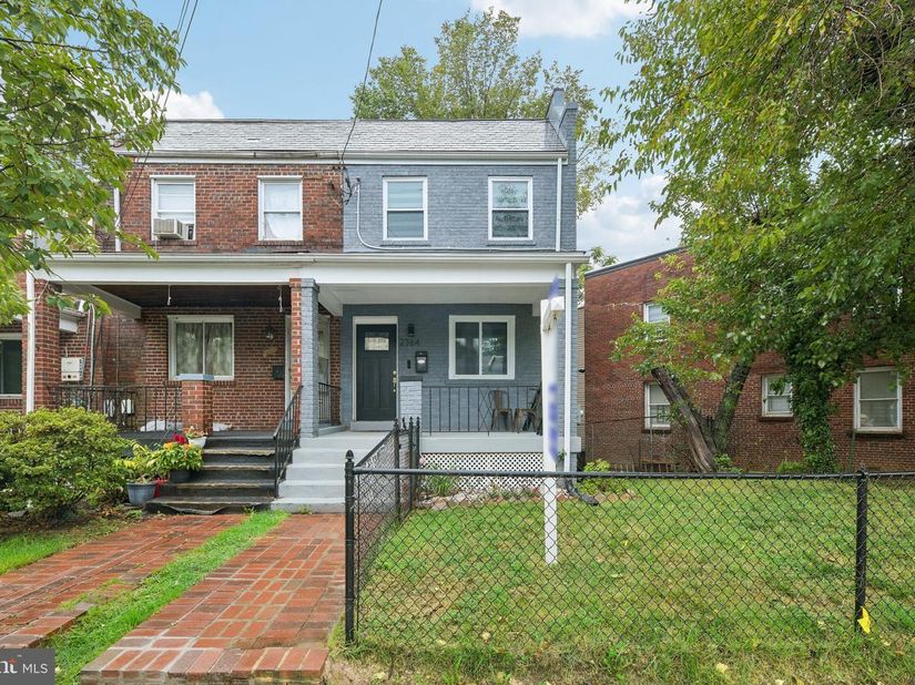 2364 13TH Place NE, Washington DC 20018