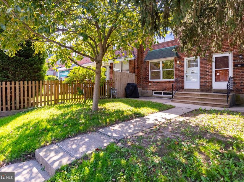 222 E Park Avenue, Ambler PA 19002