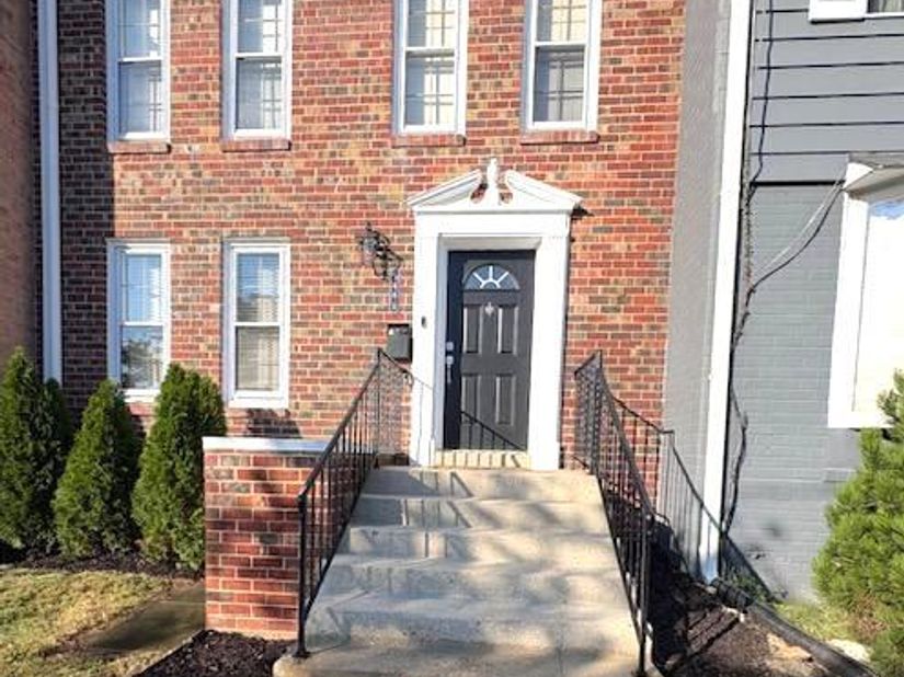 5441 Richenbacher Avenue, Alexandria VA 22304