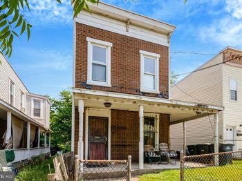 2326 Nicholson Street SE