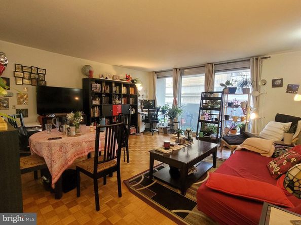 224 W Rittenhouse Square 413, Philadelphia PA 19103