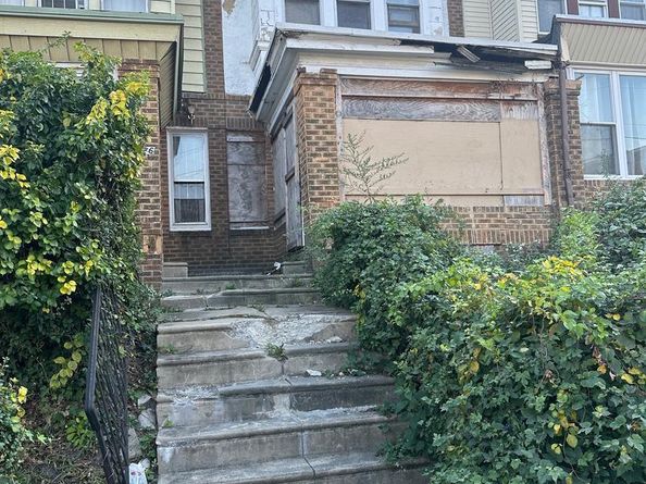 1028 W Olney Avenue, Philadelphia PA 19141