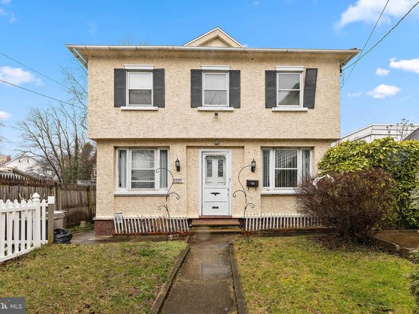 8525 Monroe Avenue, Upper Darby PA 19082