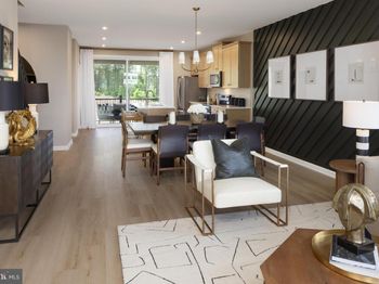 2607 River Birch Road