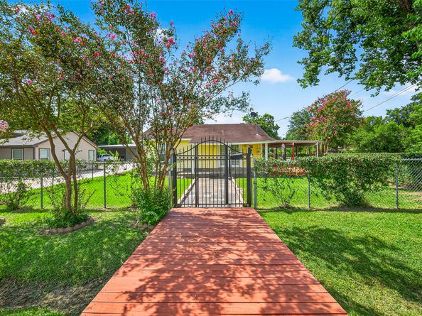 3302 Sparks Street, Houston TX 77093