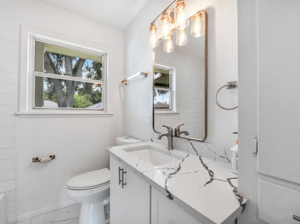 4414 Tavenor Lane, Houston TX 77047