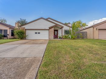 13806 Sheri Hollow Lane