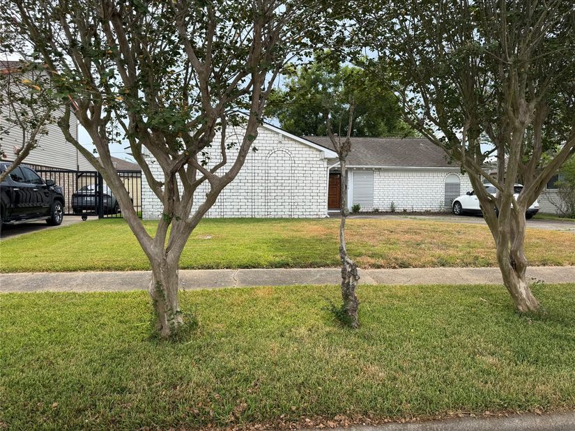 10130 Sageplum Drive, Houston TX 77089