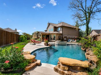 18114 Roebling Court