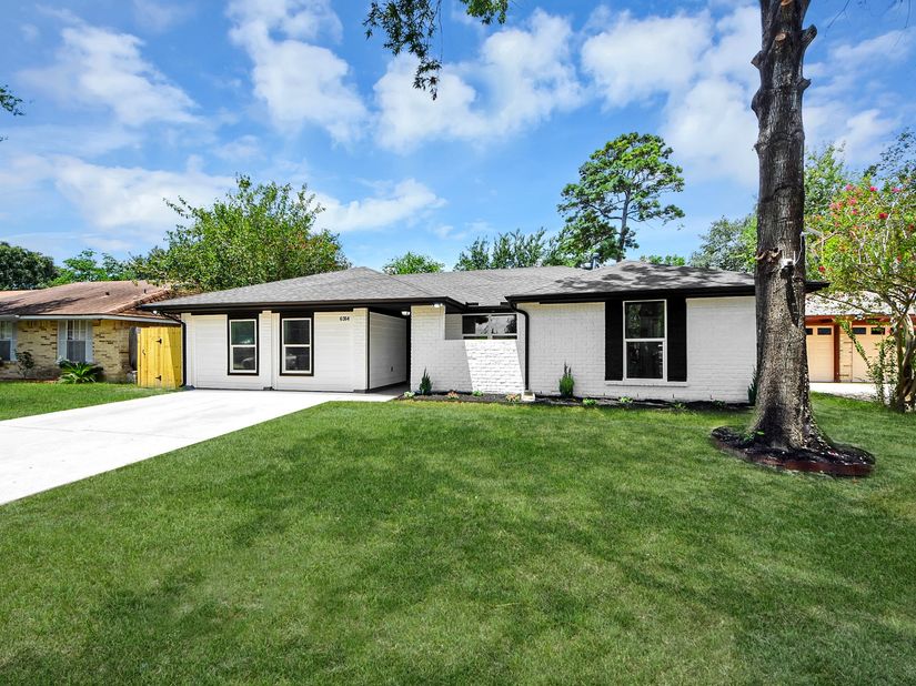6314 Silver Chalice Drive, Houston TX 77088