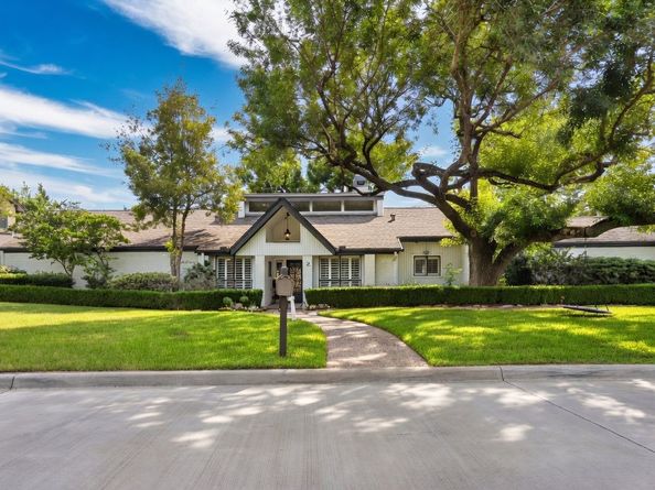 2 Wild Oak Circle, Houston TX 77055