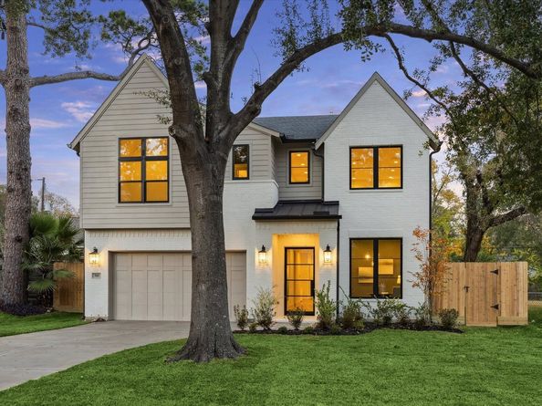 910 W 41st Street, Houston TX 77018