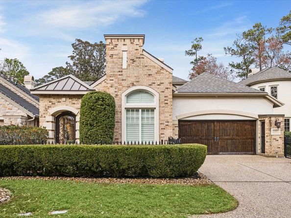 2831 N Cotswold Manor Drive, Houston TX 77339