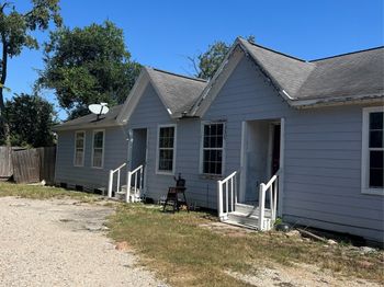 1406 W Homer Street Street W