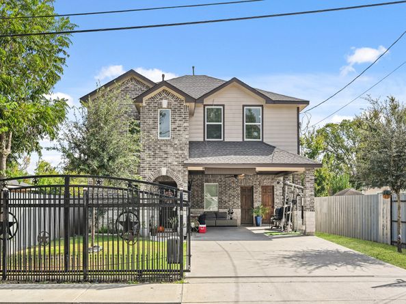6518 Letcher Street, Houston TX 77028