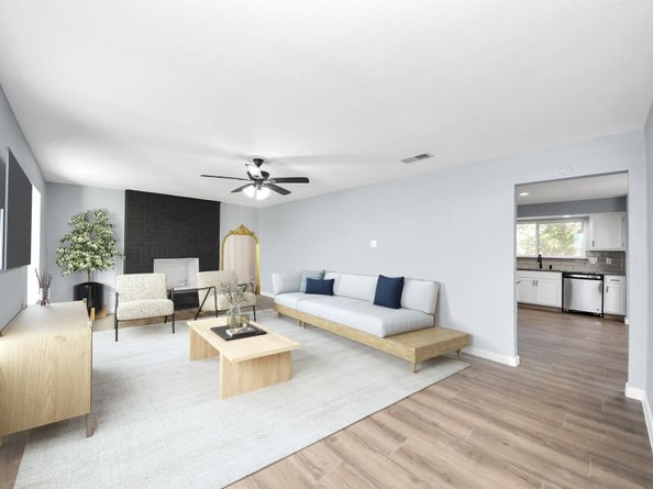 1806 Lacewing Lane, Houston TX 77067