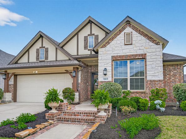 19115 Falkenstein Castle Way, Cypress TX 77433
