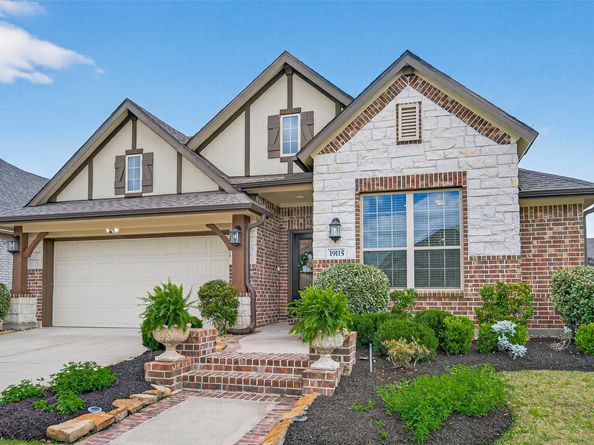 19115 Falkenstein Castle Way, Cypress TX 77433