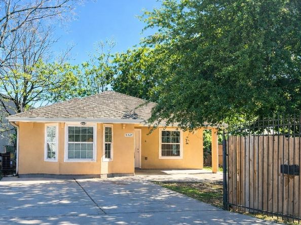 8420 Denby Street, Houston TX 77012